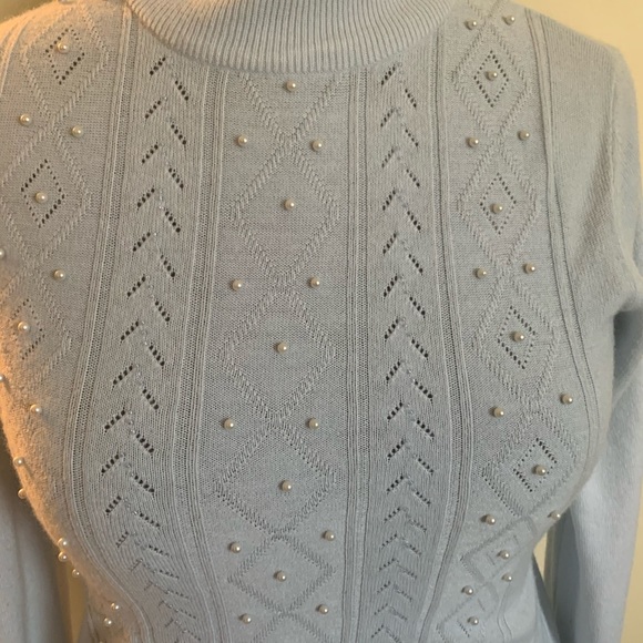Baby Blue Sweater. Pearl accents. Size M - Picture 4 of 5